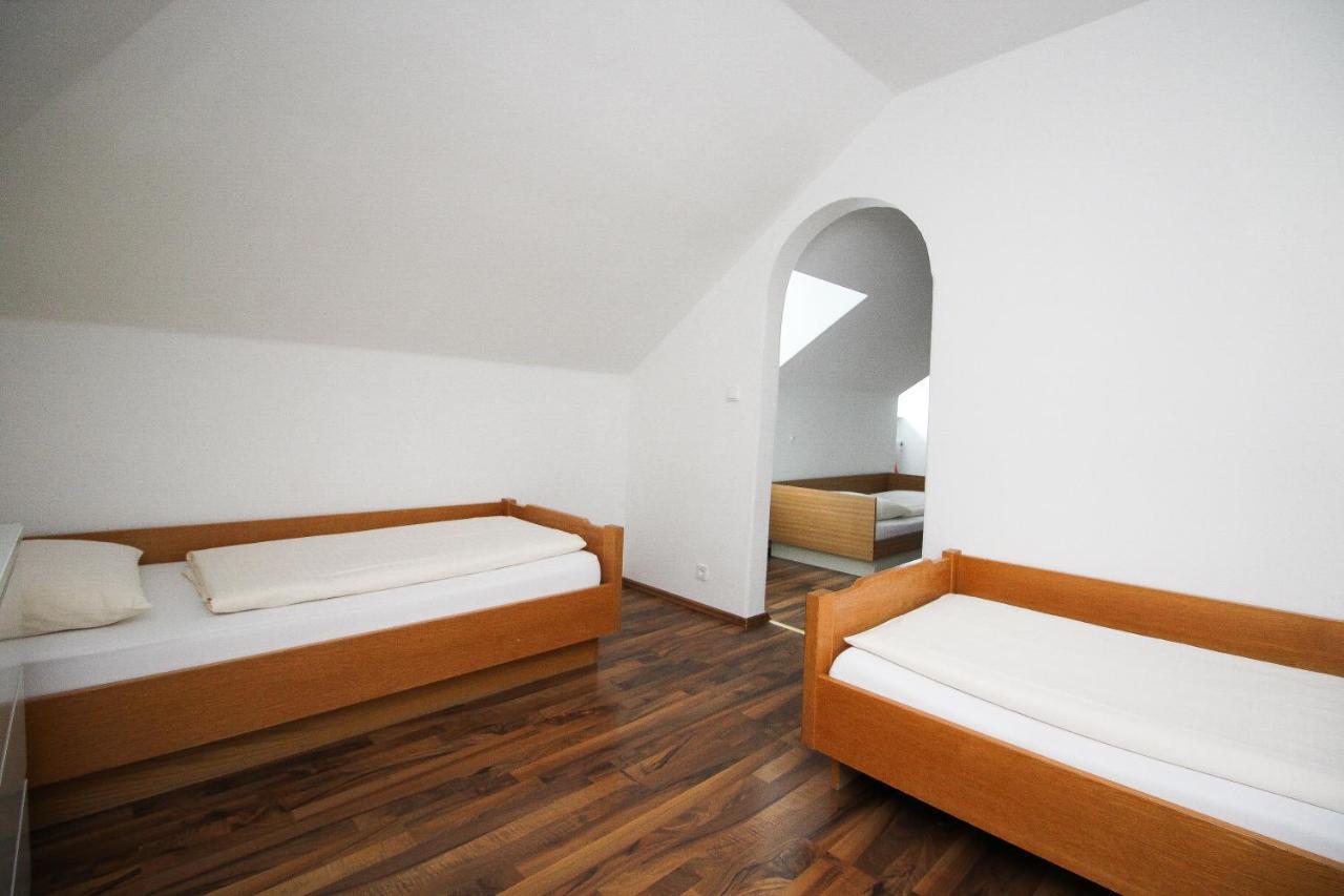 Hotel Olympia Мюнхен Екстер'єр фото